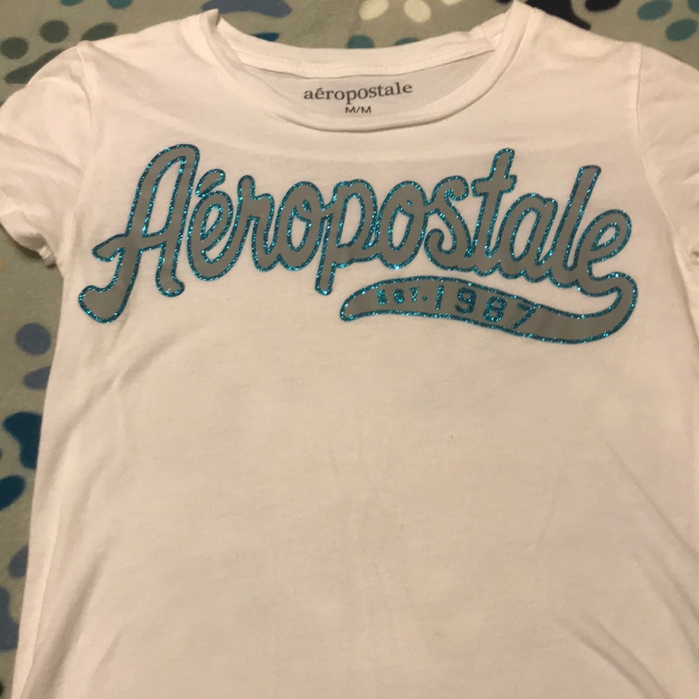 Very Pretty Aeropostale short sleeve shirt